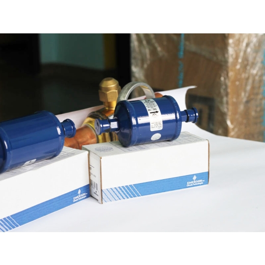 Phin lọc gas Emerson